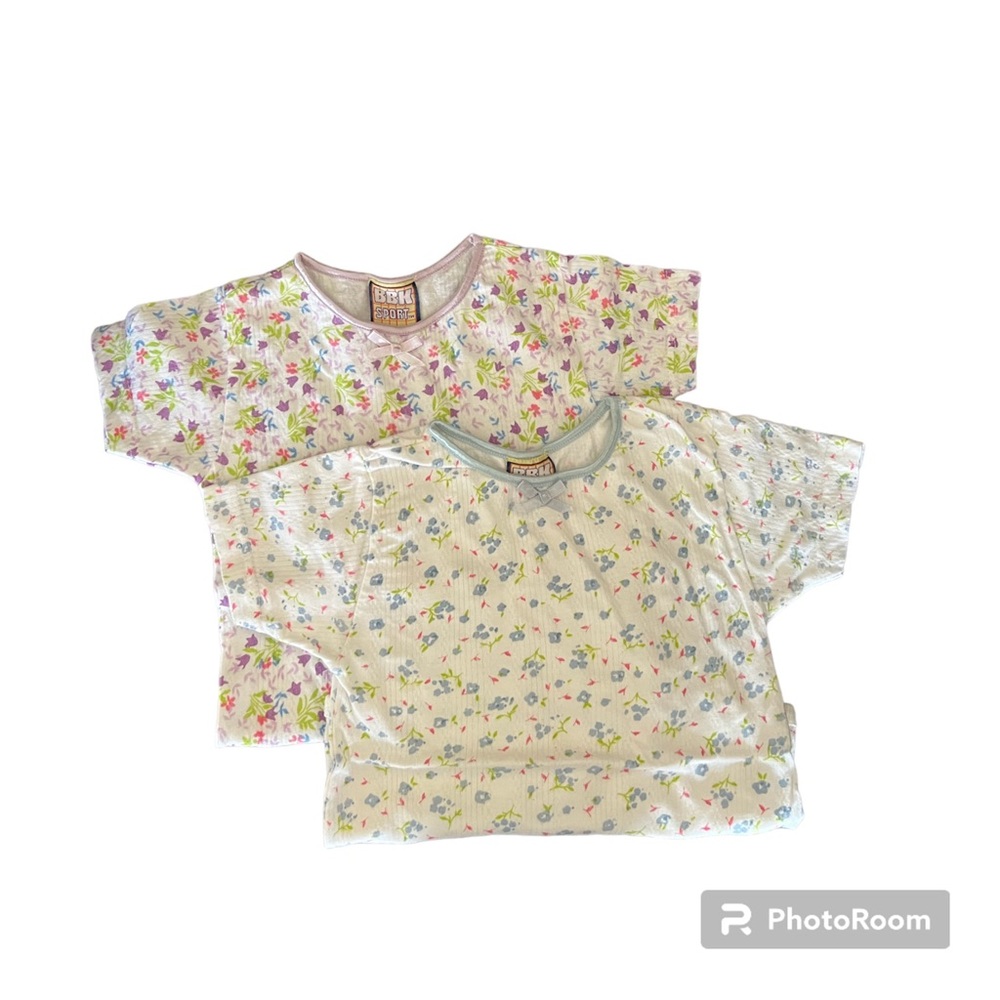 ⚪️BBK SPORT: Girl size 24 months, bundle of 2 floral printed onesies⚪️